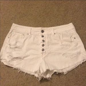 American eagle white shorts